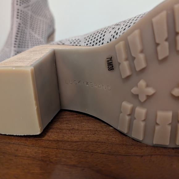 Lucky Brand Vacob open toe shoes - Picture 4 of 5